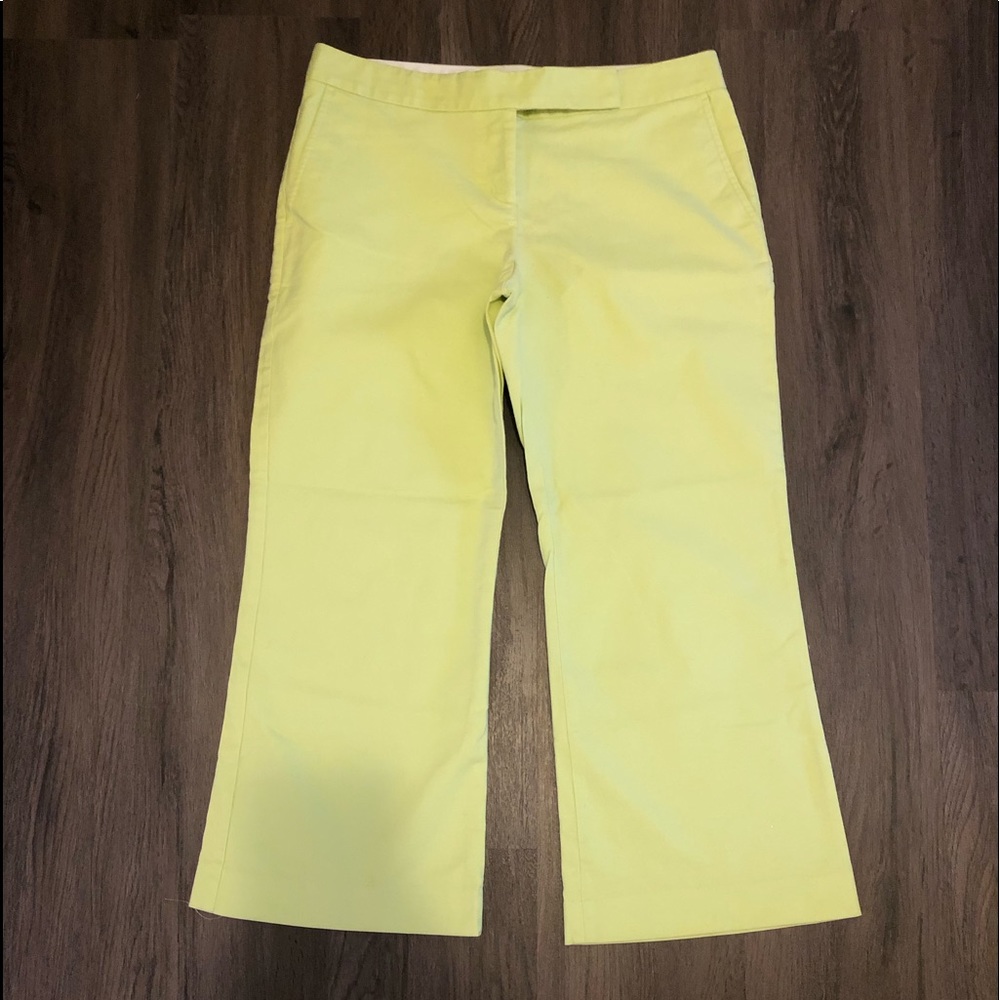 Misses Express brand Editor style capris